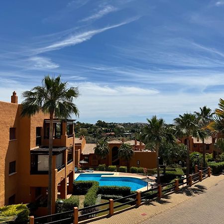 Piso De Lujo Totalmente Equipado A Estrenar Para 6 Estepona Dış mekan fotoğraf
